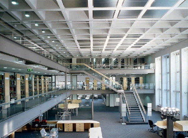 کتابخانه دانشگاه